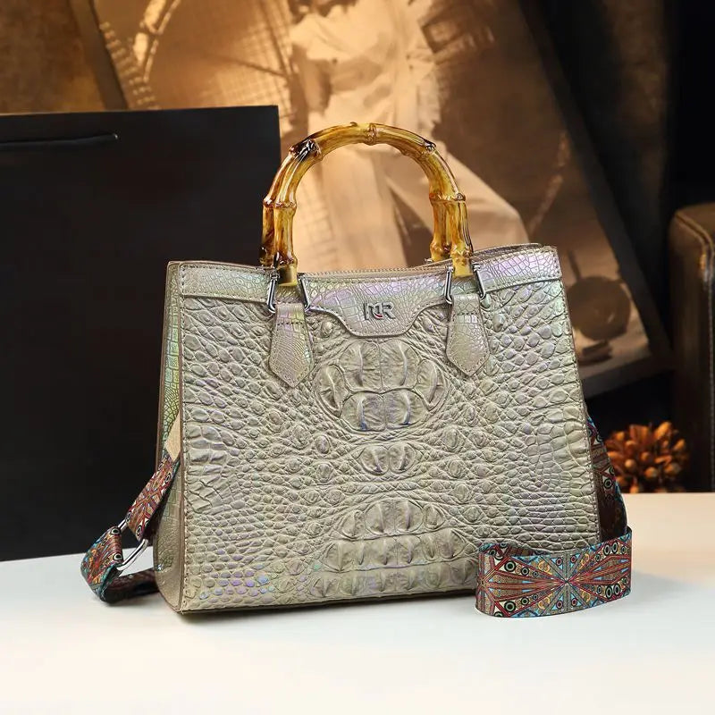 Luxury Crocodile Pattern Leather Handbags Women's Shoulder Messenger Bags Vintage Portable Tote Bag Large Bucket Bag 2026 New